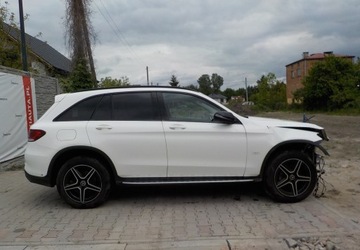 Mercedes GLC C253 SUV Facelifting 2.0 220d 194KM 2020 Mercedes-Benz GLC 4-matic Diesel Okazja, zdjęcie 14