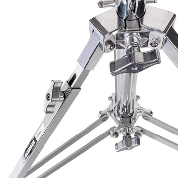 Стальная осветительная стойка Avenger BABY A0040CS
