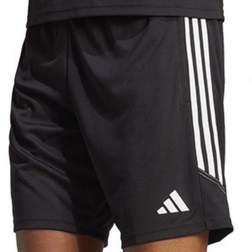 Krótkie Spodenki ADIDAS TIRO 23 z Kieszeniami r. M