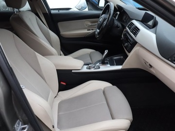 BMW Seria 3 F30-F31-F34 Touring Facelifting 2.0 318d 150KM 2018 BMW 3 318 d, Automat, Skóra, Navi, Klima, zdjęcie 8