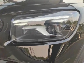 Mercedes GLB SUV AMG 35 2.0 306KM 2025 MERCEDES-BENZ GLB AMG 35 4-Matic Suv 2.0 (306KM) 2025, zdjęcie 2