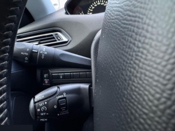 Peugeot 308 II SW Facelifting 1.2 PureTech 110KM 2018 Peugeot 308 1.2 PureTech 110 Stop &amp; Start Active 2018r, zdjęcie 18