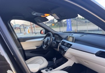 BMW X1 F48 Crossover sDrive 18i 140KM 2017 BMW X1 bezwypadekserwis aso1wlascicieljak nowa 1.5 Benzyna 140KM, zdjęcie 26