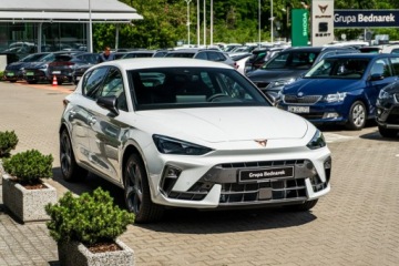 Cupra Leon II Hatchback Facelifting 1.5 eTSI MHEV 150KM 2025 Cupra Leon 1.5 eTSI 150 KM DSG, zdjęcie 4