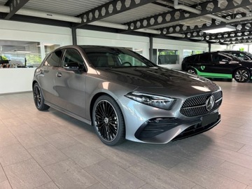 Mercedes Klasa A W177/V177 Hatchback Facelifting 2.0 220 190KM 2025 A Klasa 220 4-Matic AMG Line 2.0 (190KM) 2025, zdjęcie 3