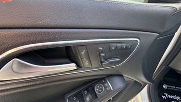 Mercedes CLA C117 2015 Mercedes-Benz CLA RATY CLA 220d 170KM Skora Kola 19 Automat Kamera Zarej w, zdjęcie 39
