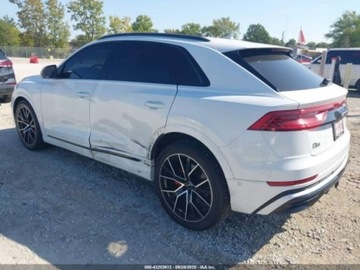 Audi Q8 2020 Audi Q8 Prestige 55, 2020r., 4x4, 3.0L 3.0 Benzyna 335KM, zdjęcie 3