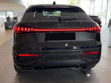 Audi 2025 AUDI Q5 TDI quattro S line Sportback Suv 2.0 (204KM) 2025, zdjęcie 1