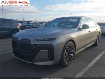 BMW Seria 7 G70 2024 BMW Seria 7 2024 BMW 7 Series 740i Sedan 3.0 Benzyna 375KM