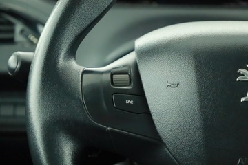 Peugeot 208 I Hatchback 3d 1.4 VTI 95KM 2012 Peugeot 208 1.4 VTi, Navi, Klima, zdjęcie 12