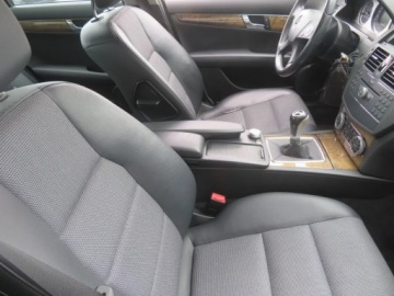 Mercedes Klasa C W204 Limuzyna 1.8 180 K 156KM 2008 Mercedes C C 180 Kompressor, Klima, Klimatronic, zdjęcie 8