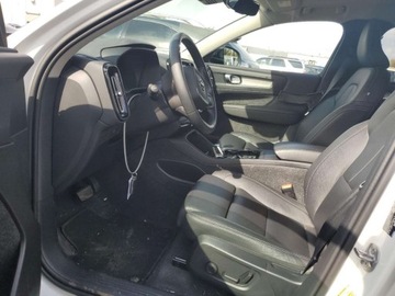 Volvo XC40 2024 Volvo XC 40 Plus 2024 2.0l 2.0 Benzyna 194KM, zdjęcie 7