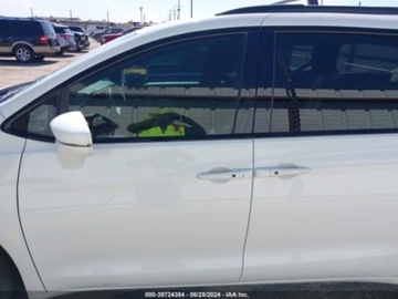 Chrysler Pacifica II 2021 Chrysler Pacifica 2021 Chrysler Pacifica Touring FWD 3.6 Benzyna 287KM, zdjęcie 12