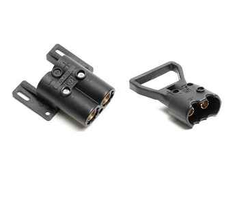 ВИЛКА С ЗАРЯДНОЙ РОЗЕТКОЙ SW5 ВЫСОКИЙ ТОК 300 А SW4 24 В НАБОР