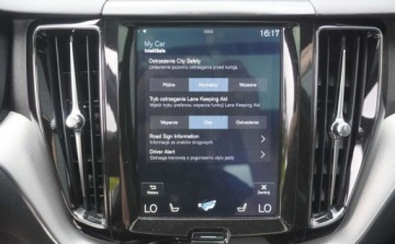 Volvo XC60 II Crossover T5 250KM 2019 Volvo XC 60 Bezwypadkowy Serwisowany 1-Wlasciciel Navi Panorama R-DESIGN P, zdjęcie 22