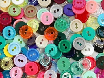 GUZIKI 11mm PLASTIKOWE 2 DZIURKI mix 250szt