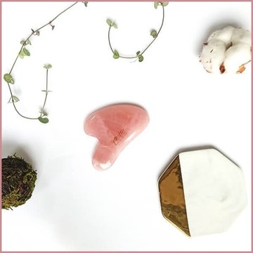 Камень Гуа Ша для массажа и релаксации, розовый кварц.