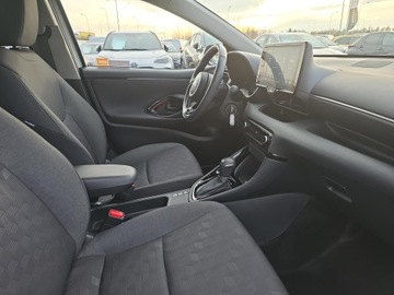 Toyota Yaris IV Hatchback 1.5 Hybrid Dynamic Force 116KM 2024 Toyota Yaris Hybrid 1.5 Style IV (2020-) Hybrid 1., zdjęcie 10