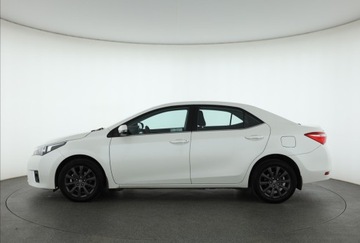 Toyota Corolla XI Sedan 1.6 Valvematic 132KM 2015 Toyota Corolla 1.6 Valvematic, Salon Polska, zdjęcie 2