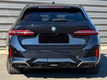 BMW Seria 5 G90-91 2025 Touring 540d xDrive Sport Combi 3.0 (303KM) 2025, zdjęcie 2