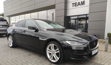 Jaguar XE Sedan Facelifting 2.0 i4P 300KM 2021 Jaguar XE XE MY22 2.0 I4 300 PS AWD Auto S 2.0 Benzyna 300KM, zdjęcie 5