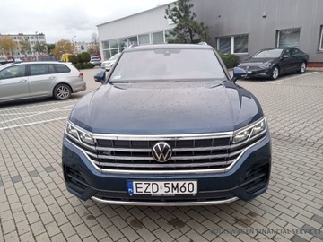 Volkswagen Touareg III SUV 3.0 V6 SCR TDI 286KM 2021 Volkswagen Touareg 3.0 4Mot R-Line NAJEM 3 LATA-34, zdjęcie 3