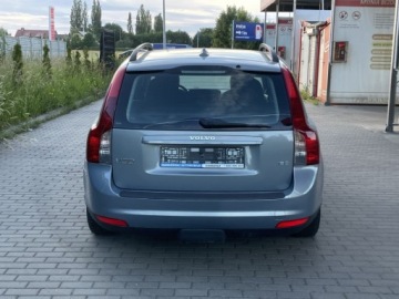Volvo V50 1.6 DRIVe 109KM 2008 Volvo V50 1,6 HDI 110 Koni Oplacony Zapraszam 1.6 Diesel 110KM, zdjęcie 4