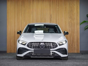 Mercedes Klasa A W177/V177 Hatchback AMG Facelifting 2.0 A35 306KM 2025 MERCEDES-BENZ A Klasa 35 AMG 4-Matic 2.0 306KM, zdjęcie 1