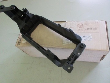 РАМА ПРОТИВОТУМАННОЙ ФАРЫ ЧЕЛОВЕК ЛЕВАЯ F200 TGL 81251150023
