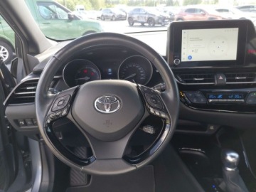 Toyota C-HR I Crossover Facelifting 1.8 Hybrid 122KM 2022 Toyota C-HR 1.8 Hybrid Style 1.8 Hybrid, Salon Pol, zdjęcie 15