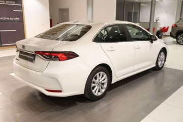 Toyota Corolla XII Sedan Facelifting 1.5 VVT-i 125KM 2024 Toyota Corolla 1.5 Comfort MS 1.5 Benzyna 125KM, zdjęcie 12