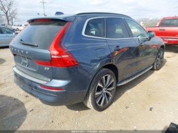 Volvo XC60 II 2022 Volvo XC 60 B5 Momentum 2022 2.0L 2.0 Benzyna 247KM, zdjęcie 5