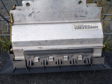 Kia Sportage и пассажирская подушка-анирская сумка