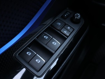 Toyota C-HR I Crossover 1.8 Hybrid 122KM 2017 Toyota C-HR 1.8 Hybrid, Salon Polska, Automat, zdjęcie 18