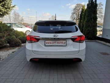 Hyundai i40 Kombi 1.7 CRDi HIGH 136KM 2015 Hyundai i40 1.7 CRDI 136KM Klima Tempomat Parktron, zdjęcie 6