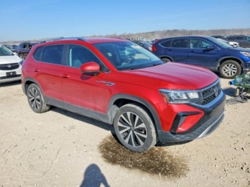 Volkswagen 2023 Volkswagen Inny Taos SE 2023 1.5 Benzyna 158KM, zdjęcie 4