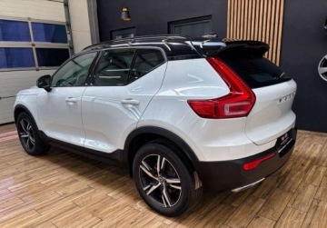 Volvo XC40 2019 Volvo XC 40 D3 190KM R-Design ALCANTARA automat GWARANCJA virtual cockpit, zdjęcie 9