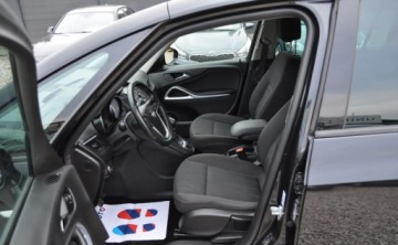 Opel Zafira C Tourer 1.4 Turbo ECOTEC 140KM 2016 Opel Zafira 7 osobowy 1.4 Turbo Benzyna Nawigacja Tempomat Cz. parkowania, zdjęcie 13