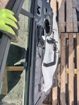 DVEŘE LEVÝ PŘEDNÍ KOMPLETNÍ PEUGEOT 508 I 10R-