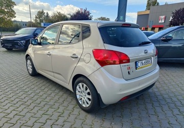 Kia Venga Mikrovan 1.6 CRDi 128KM 2011 Kia Venga 2011 1.6CRDI 128KM 193.698km Salon Polska 1.6 Diesel 128KM, zdjęcie 7