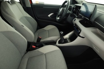 Toyota Yaris IV Hatchback 1.5 Dynamic Force 125KM 2023 Toyota Yaris 1.5 VVT-i, Salon Polska, Serwis ASO, zdjęcie 6