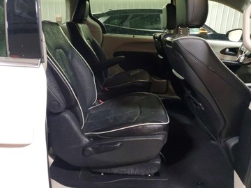 Chrysler Pacifica II 2023 Chrysler Pacifica 2023 CHRYSLER PACIFICA HYBRID LIMITED 3.6 Hybryda 260KM, zdjęcie 10