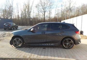 BMW Seria 1 F40 2019 BMW Seria 1 M-Sport Okazja 1.5 Benzyna 140KM, zdjęcie 9