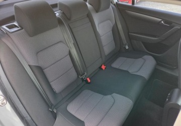 Volkswagen Passat B7 Limousine 1.4 TSI 122KM 2011 Volkswagen Passat 1.4tsi 122km 6b LED Xenon Navi Temp GrzWent.Fotele 2xPDC, zdjęcie 8