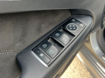 Mercedes Klasa E W212 2015 Mercedes-Benz Klasa E SALON POLSKA AUTOMAT POLSKORY PARKTRONIC TEMPOMAT GR, zdjęcie 20