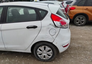 Ford Fiesta VII Hatchback 3d Facelifting 1.5 TDCi 75KM 2015 Ford Fiesta 2015r, 1.5TDCI. Lekko uszkodzony lewy tyl. Jezdzi. VAT 23 brut, zdjęcie 20