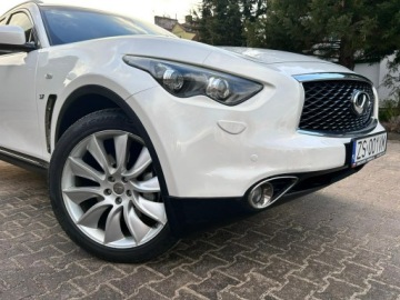 Infiniti QX70 3.7 V6 320KM 2017 Infiniti QX70 S Premium 3.7 V6 320KM | PO REMONCIE, zdjęcie 13