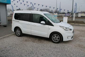 Ford Tourneo Connect III Standard 1.5 EcoBlue 120KM 2019 Ford Tourneo Connect 1.5 EcoBlue 120KM Titanium, zdjęcie 4