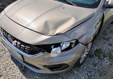 Fiat Tipo II Sedan 1.4 95KM 2018 Fiat Tipo 2018r, SALON POLSKA. 1.4 Benzyna. Uszkodzony. Poobijany. Jezdzi., zdjęcie 21