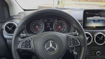 Mercedes Klasa B W246 Sports Tourer Facelifting 1.5 180 d 109KM 2018 Mercedes-Benz Klasa B 1.5 diesel 109 KM NAVI klimatronic zarejestrowany 49, zdjęcie 18